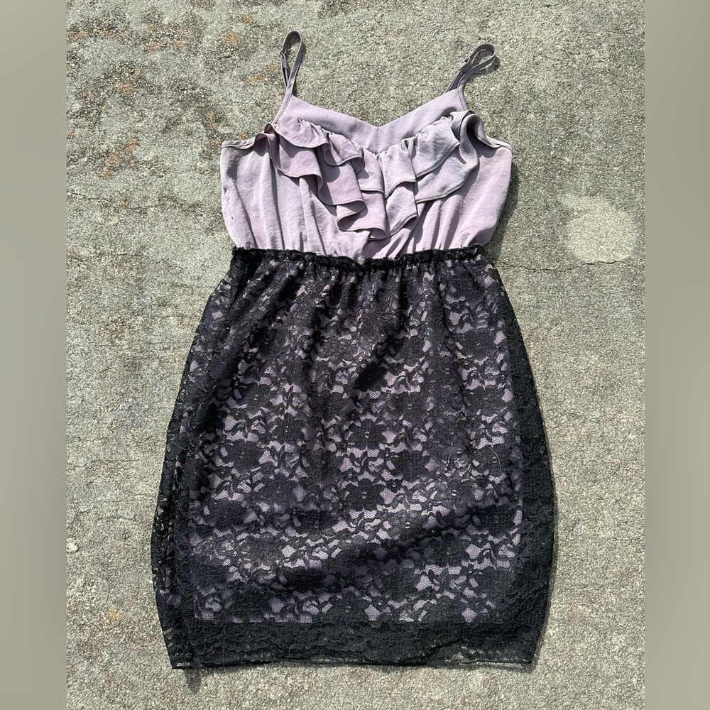 Elegant Purple and Black Lace Dress